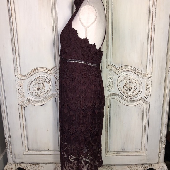 Bardot Deep Burgundy Lace Overlay Hater Backless Occasions Dress Size 8/M - Picture 7 of 13
